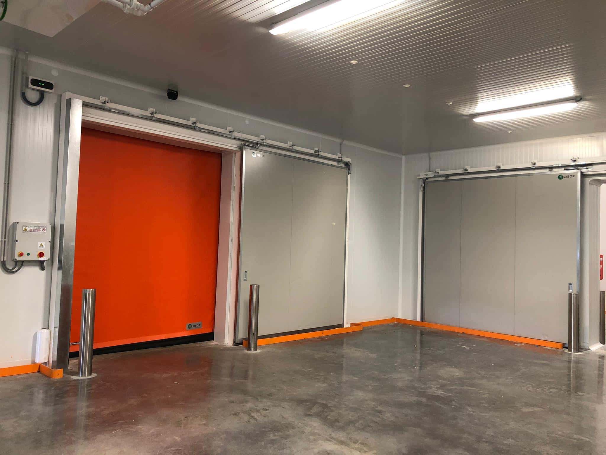 b2dfd9cd-5ab1-4bdf-81fd-db28172aa929